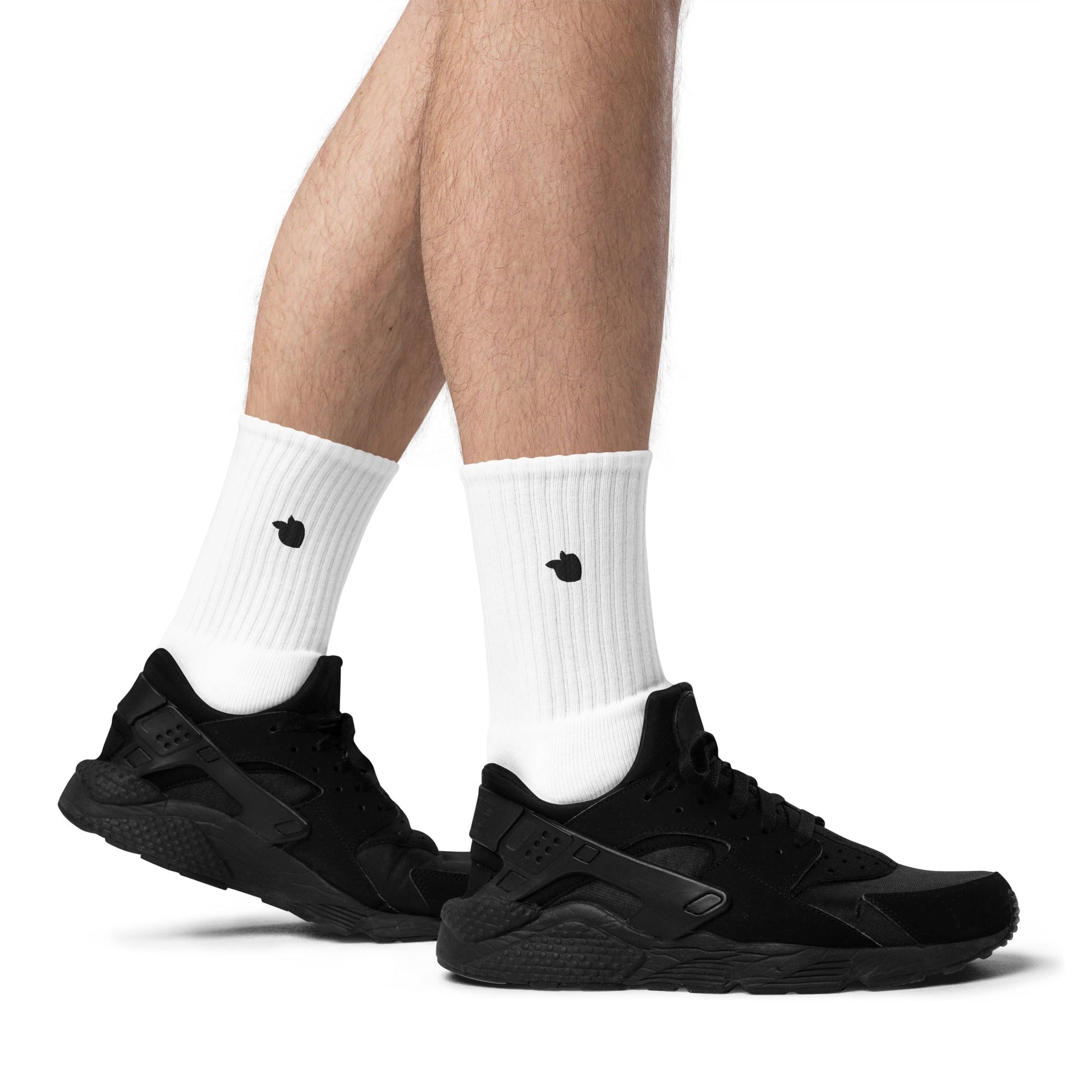 tsgabrielle™ • tsgabrielle™ • Men's Embroidered Socks White • Socks • Men's Embroidered Socks White • TSG3 - PP04 - 2400093A •